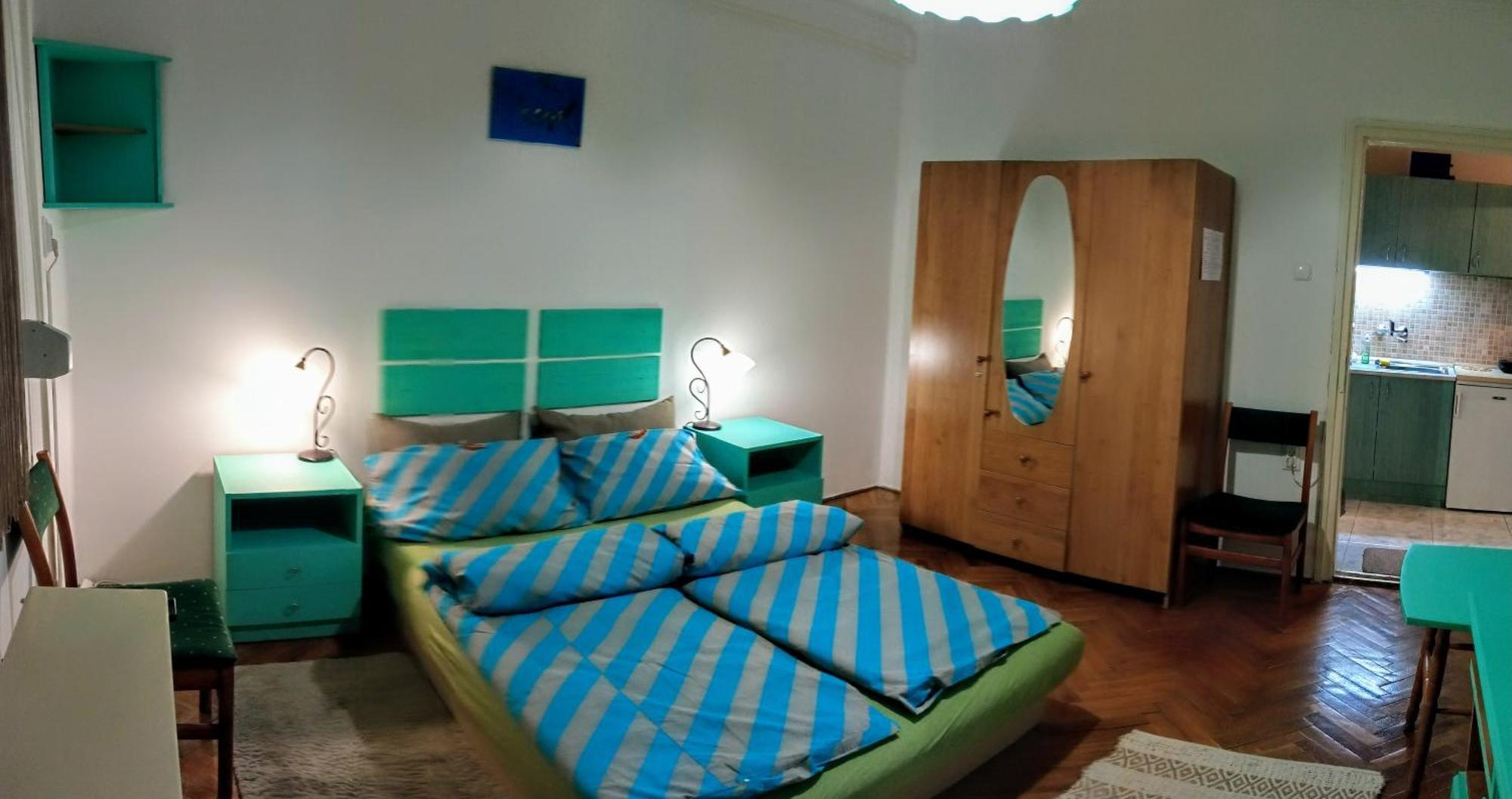 Fuesti Fecske Apartman Hajduszoboszlo Bagian luar foto